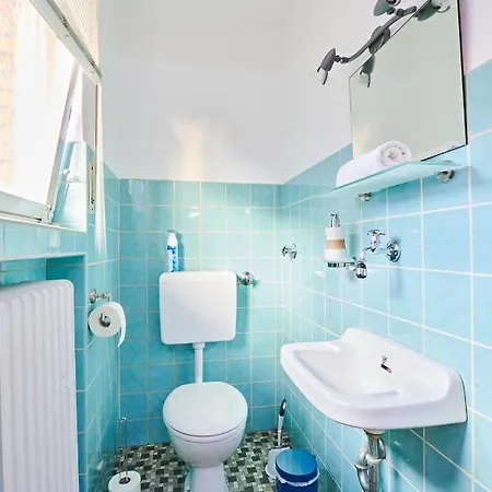 شقة L&n Mit Gaste-wc No Shower&warm Water, Im Schonen Mauritz مونستر